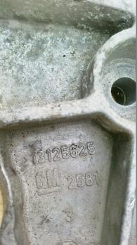 Кронштейн двигателя задний  Opel Astra H  13125625